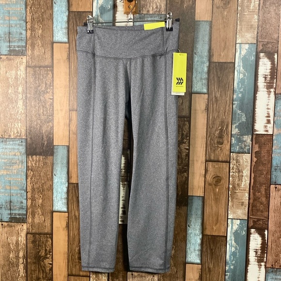 All in motion small gray mid rise Capri leggings - Picture 1 of 13